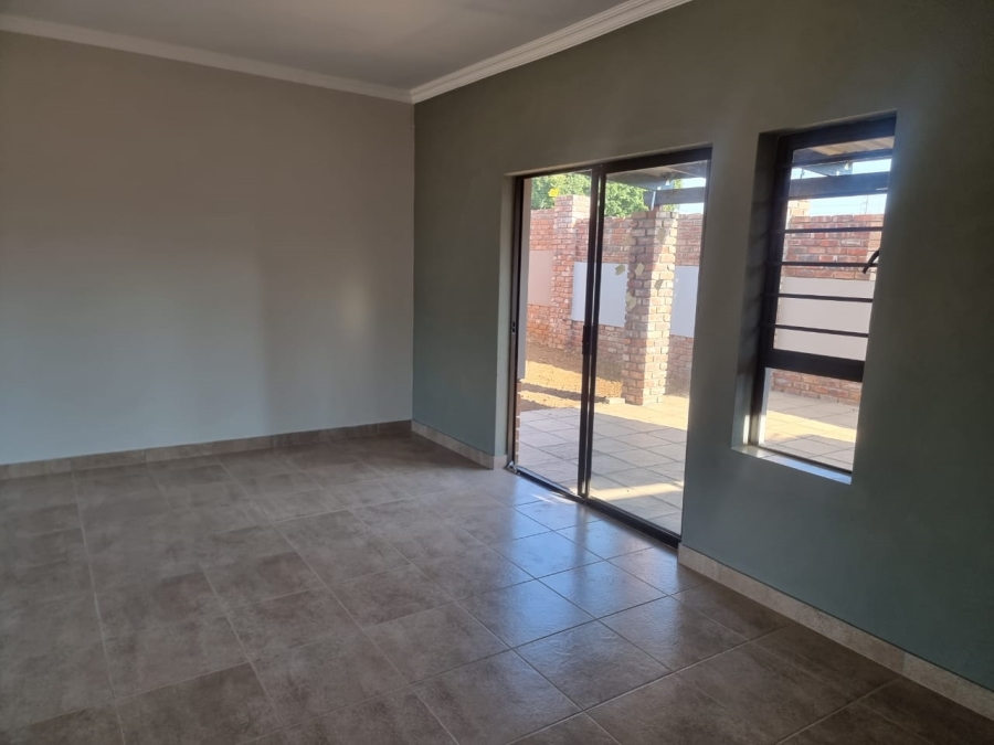 3 Bedroom Property for Sale in Waterval East North West